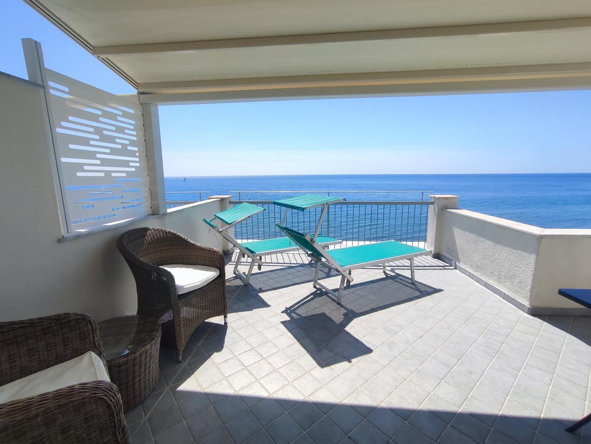 Hotel Tirreno Alassio