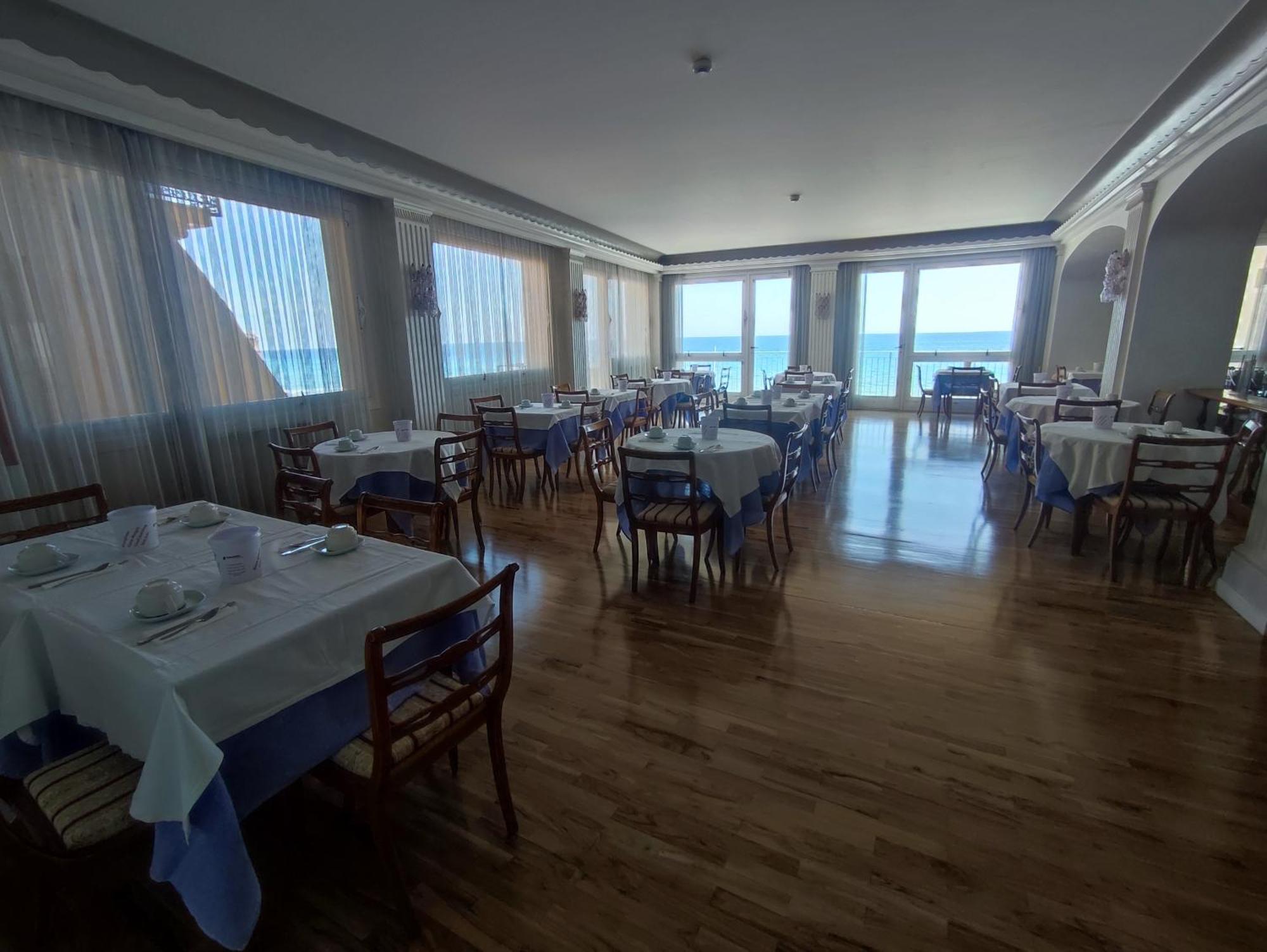 Hotel Tirreno