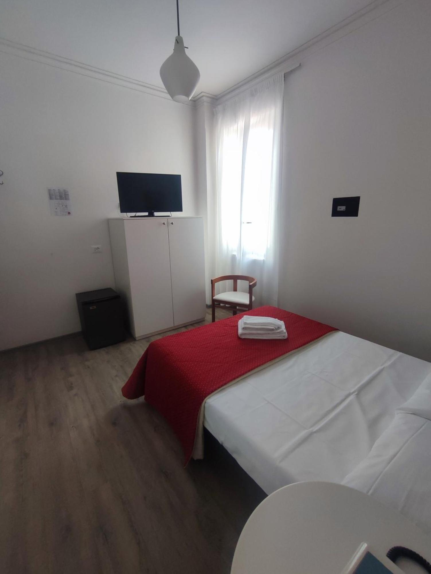 Hotel Tirreno *